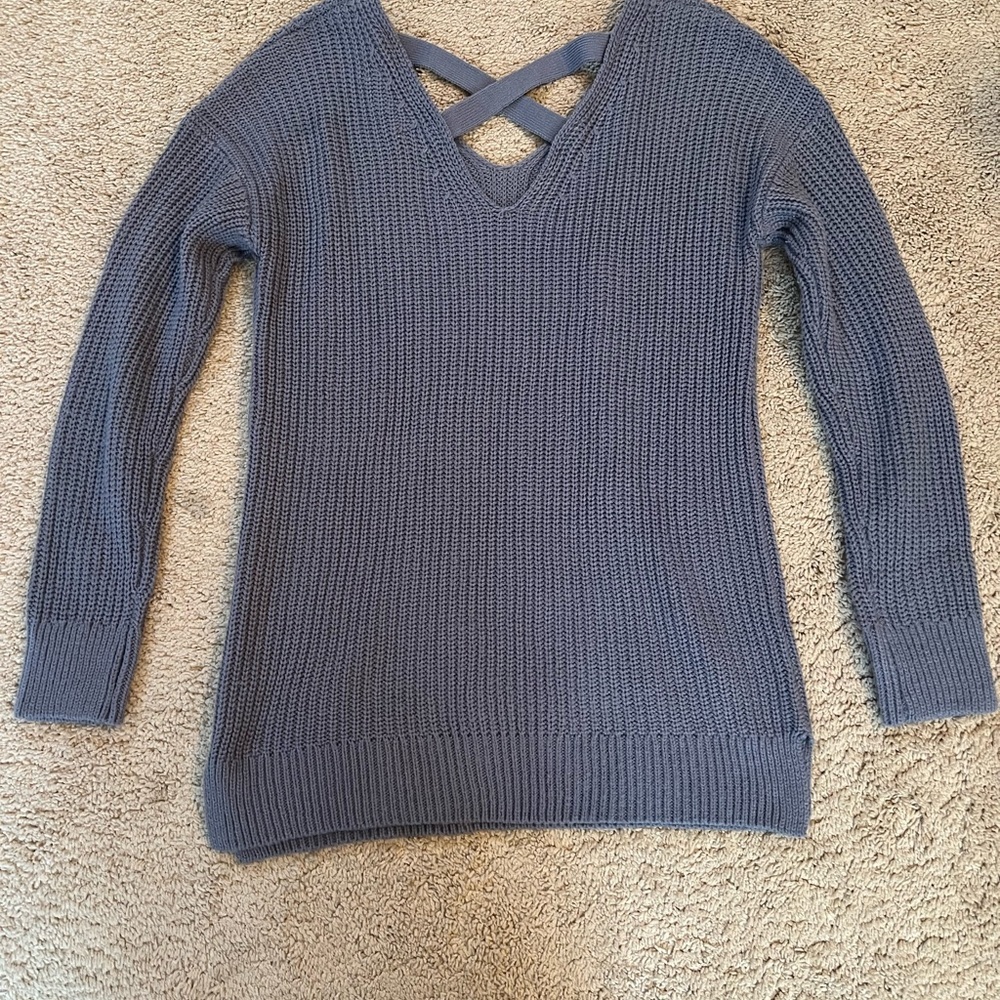 Stylish Knit Sweater with Cross Back - Picture 3 of 5
